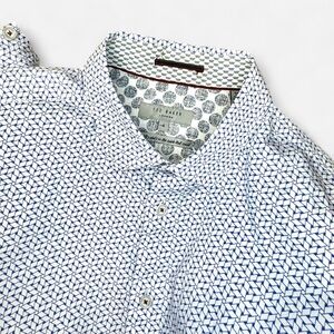 Ted Baker Geometric White Blue Cotton Short Sleeve Button Down Shirt Size 4 EUC